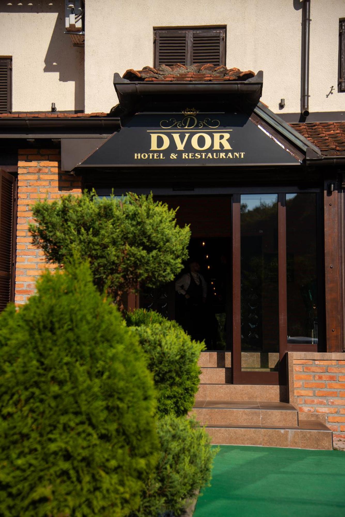Hotel Dvor Бієло-Полє Екстер'єр фото